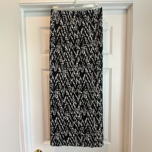 Black and White Patterned Women's Skirt by Chico’s